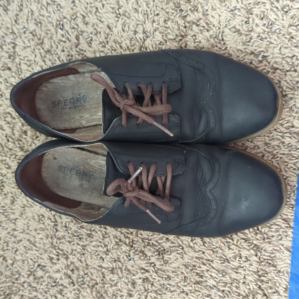 Sperry Black Leather Oxfords with Brown Laces